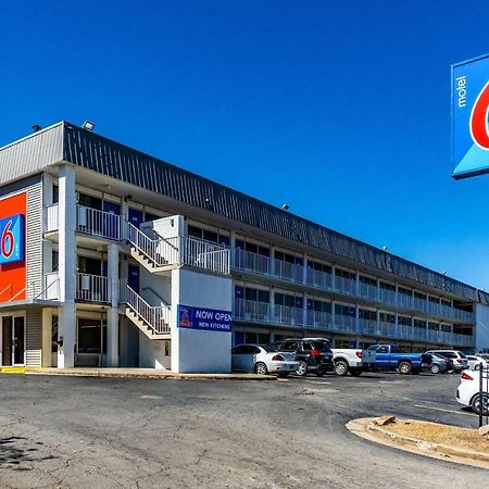 Motel 6-Little Rock, Ar - West Esterno foto