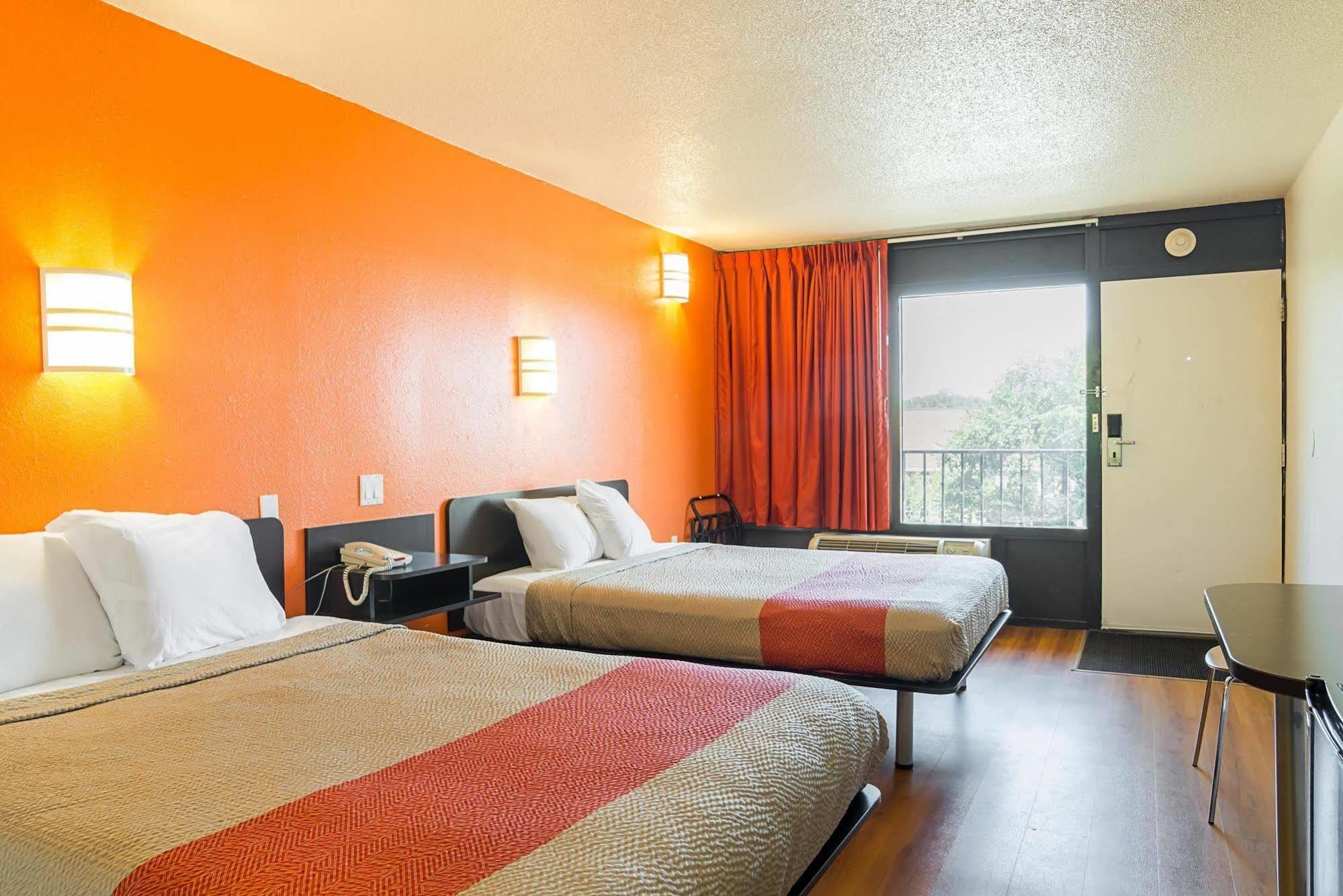 Motel 6-Little Rock, Ar - West Esterno foto