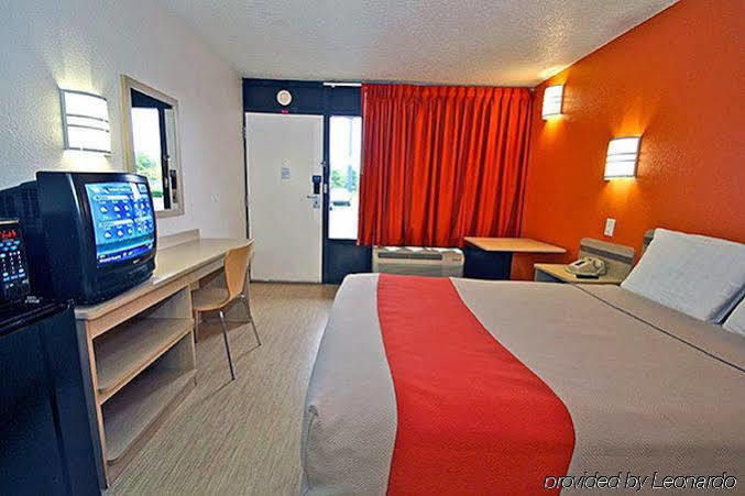 Motel 6-Little Rock, Ar - West Esterno foto