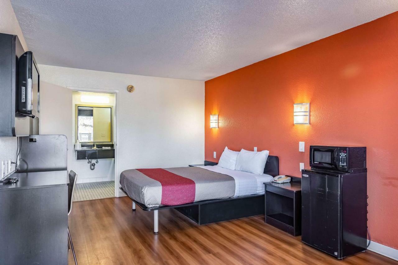 Motel 6-Little Rock, Ar - West Esterno foto
