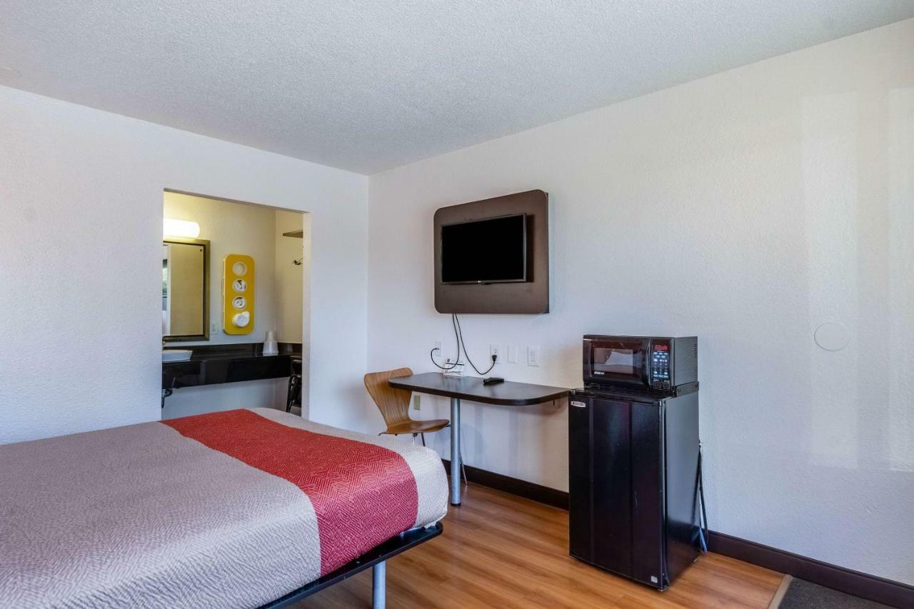 Motel 6-Little Rock, Ar - West Esterno foto